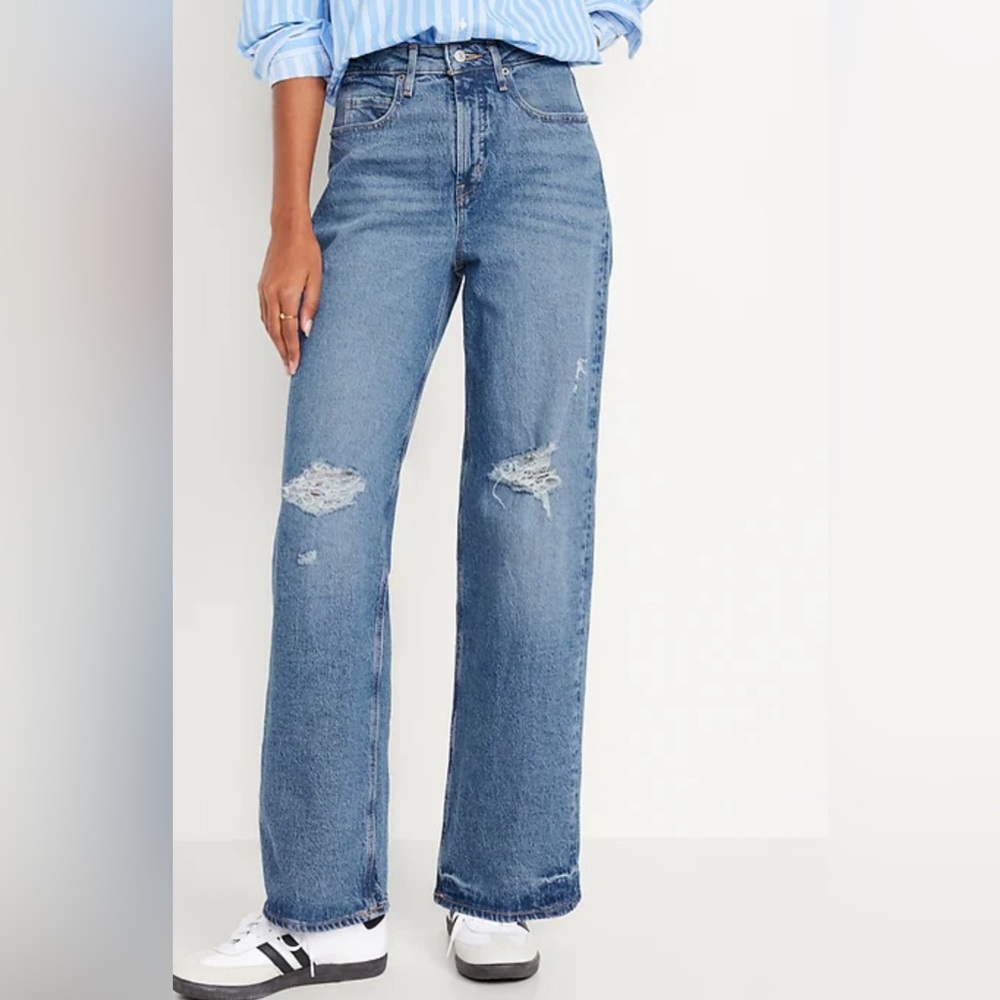 Old Navy Extra High-Waisted Sky-Hi Wide-Leg Jeans Petite